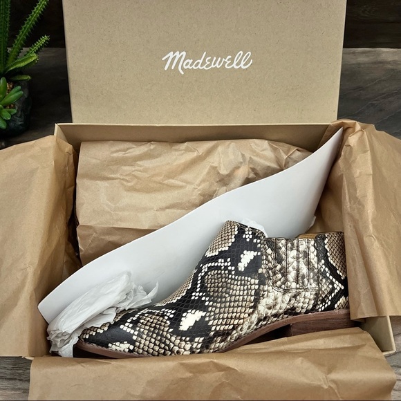 NIB Madewell Sonia Low Chelsea Western Ankle Bootie Snake Embossed Leather 8 - Picture 10 of 12